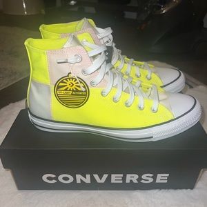 New Converse UV High Top Men’s Size 9